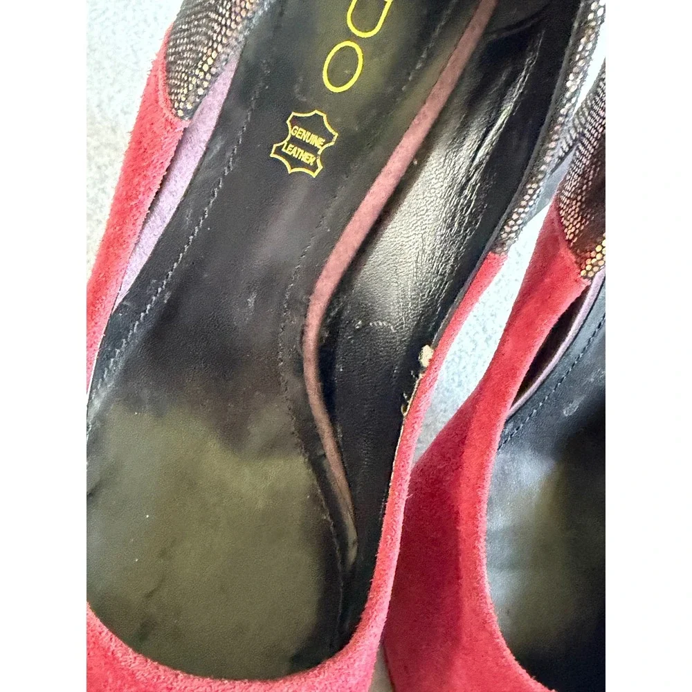 Aldo Burgundy Suede Metallic Snake Embossed Platform Pumps Stiletto Heels 38